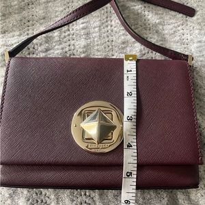 KATE SPADE NY. Plum crossbody small bag.